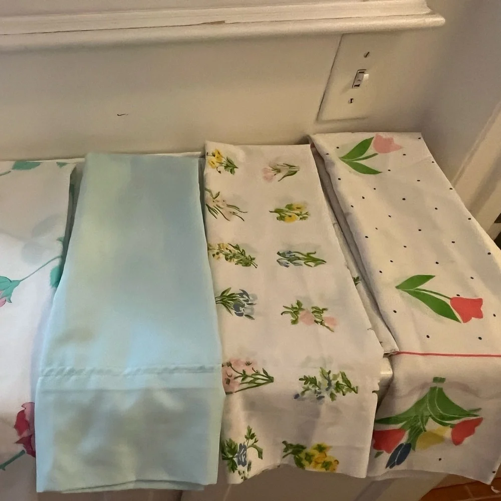 6 Vintage Standard Pillow cases